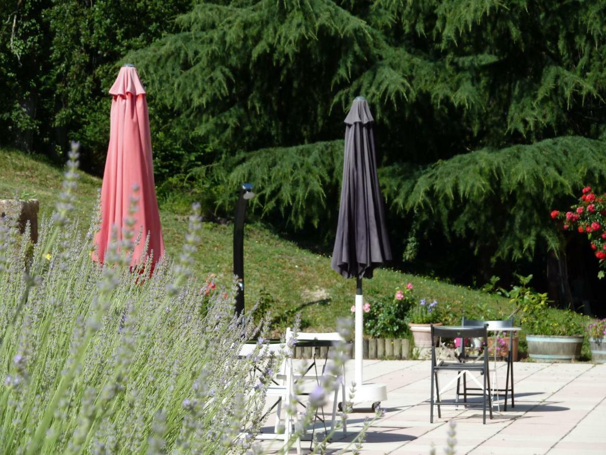 En Rouge Et Noir Bed and Breakfast Monbazillac Buitenkant foto