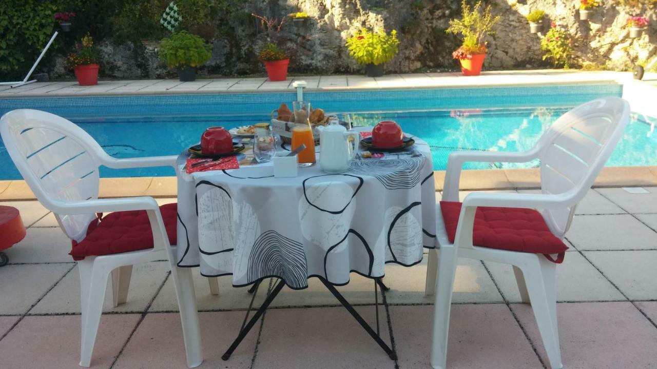 En Rouge Et Noir Bed and Breakfast Monbazillac Buitenkant foto